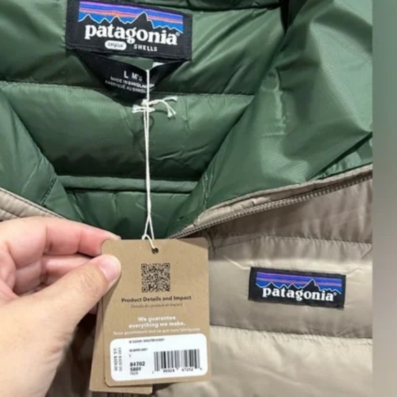 NWT Patagonia ~ Men’s Down Sweater Hoodie Puffer Jacket/Seabird Grey (Large) - Picture 6 of 7